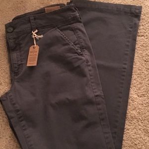 NEW Kickboot  Mid-rise Stretch Jeans